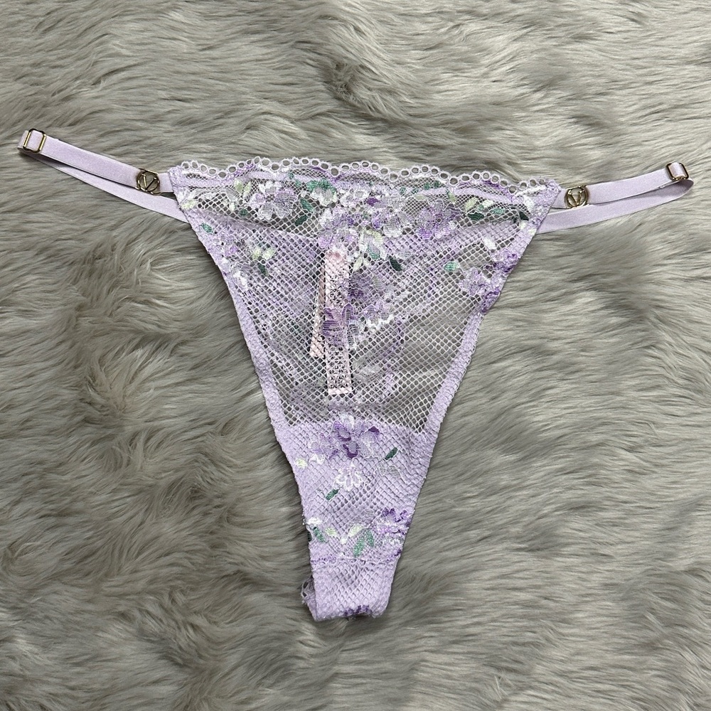 Victoria’s Secret Sexy Floral Lace Thong